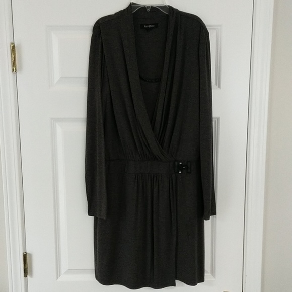 White House Black Market Dresses & Skirts - White House Black Market Gray Dress Belt Size L